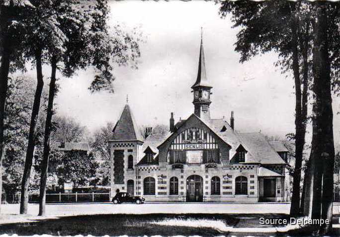 60 Senlis La Gare.jpg